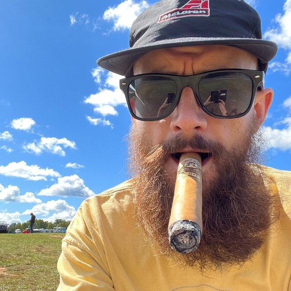 Meet your Posher, Ian - Picture 1 of 1